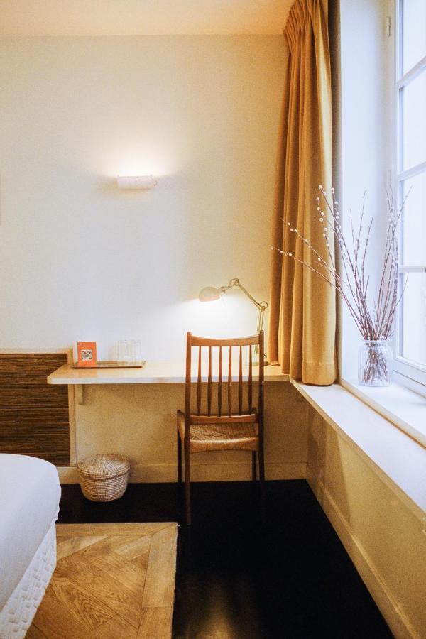 Hotel Habituel Paris Bagian luar foto